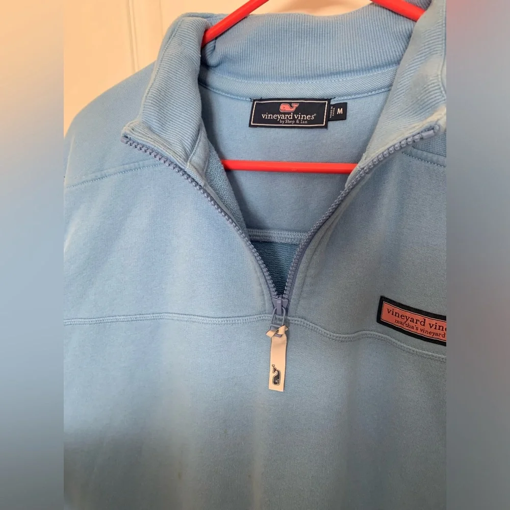 Vineyard Vines Martha’s Vineyard Men’s Light Blue Quarter Zip Sweater - Sz Small - Picture 5 of 6